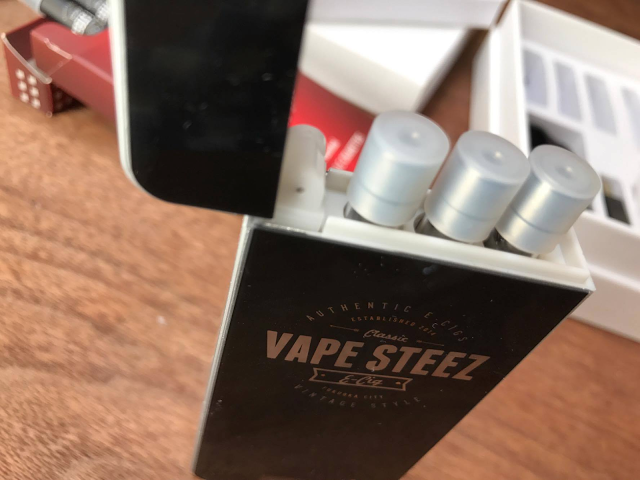 CD545061 145D 4966 B145 AD7EB745A880 2 - 【MOD】最新の超小型VAPE「Vape Steez VS-1スターターキット」が結構イイ！＆「VAPE STEEZ ビンテージスタイルバージョン」レビュー【電子タバコ/スターターキット/初心者】