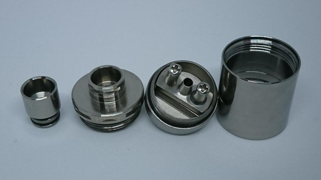 DSC 33469 - 【RDA】「ACHILLES II RDA by TITANIUM MODS」(アキレス2RDA)レビュー。シルキーな濃厚フレーバー！シングルコイルビルドの最強クラスフルチタン製ドリッパーfromウクライナ！【オーセン/電子タバコ/VAPE】