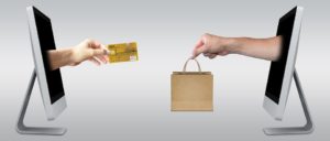 ecommerce 2140603 960 720 300x128 - 【TIPS】コンビニで買える電子タバコはどれ？買えないものは？