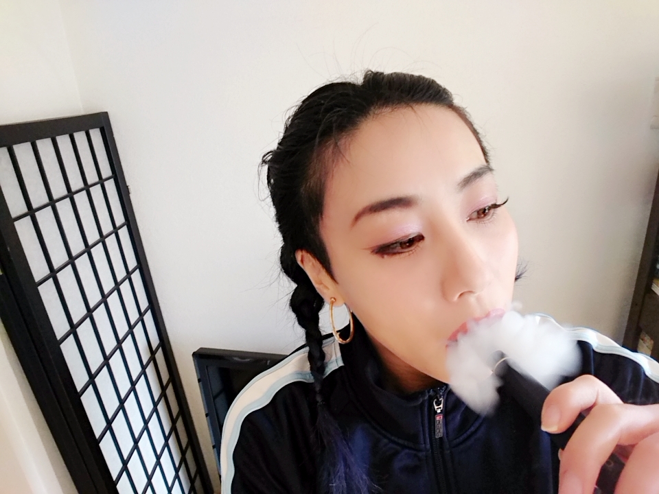 【レビュー】VAPE女子エィミイ、簡単・パワフル・スレンダー「gippro」で擬似喫煙体験!してみちゃいました。【電子タバコ/VAPE】 emii12 - 【レビュー】VAPE女子エィミイ、簡単・パワフル・スレンダー「gippro」で擬似喫煙体験!してみちゃいました。【電子タバコ/VAPE】