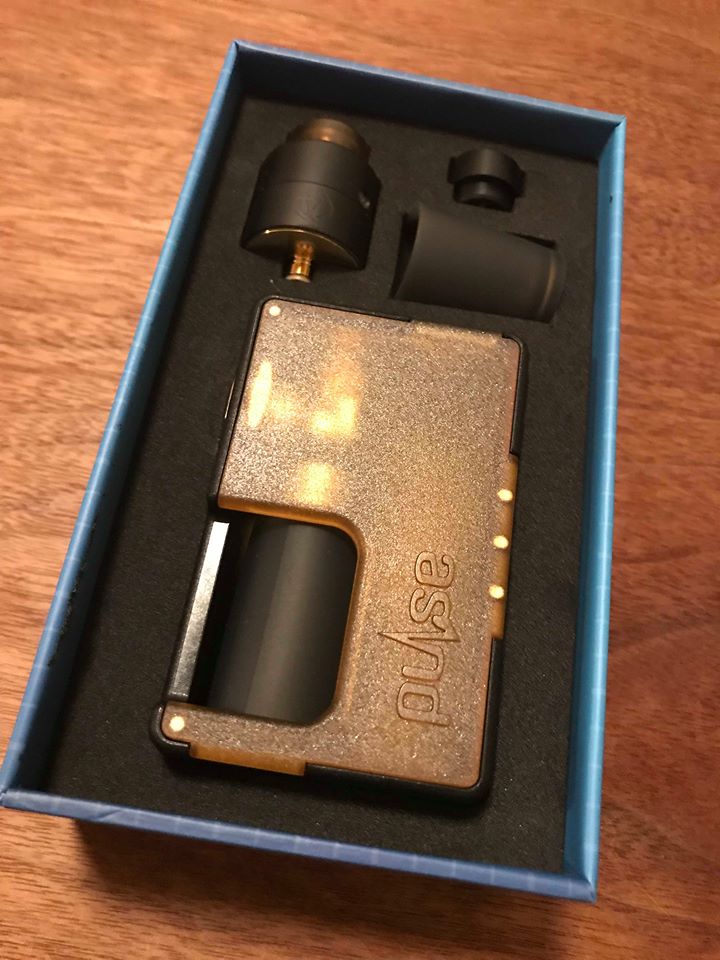 26994614 10208298891308374 72535246 n - 【レビュー】噂のVANDY VAPEのメカスコンカー「Pulse Squonk BF BOX MOD」（パルススコンクビーエフボックスモッド）ロック機能付きでアトマも完璧、ビルドも簡単。【メカニカルスコンカーMOD】