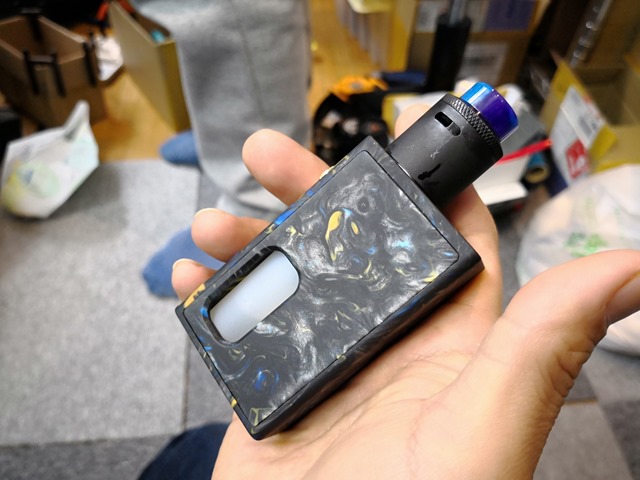 IMG 20180110 184345 thumb - MOD修理もお得意！One Case（ワンケース）さんで僕は刻の涙を知る。XvoStick DNA-60のパフスイッチを修理してもらったり！100mlリキッド購入でアレに使える何かをもらえるキャンペーン開催中！