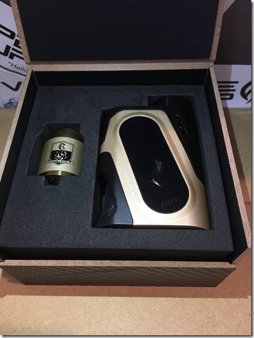 IMG 9565 thumb - 【レビュー】IJOY CAPO SQUONKER KIT（アイジョイカポスコンカーキット）～3種類の電池対応のお手軽スコンカーキット&lt;*`&forall;&acute;*&gt;～【VWスコンカーMOD】