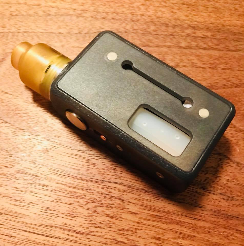 29136795 10208624939659379 281946680083873792 n - 【レビュー】わりと隙なさげ。「VZONE SIMPLY SQUONKER KIT」（ブイゾーンシンプリースコンカーキット）