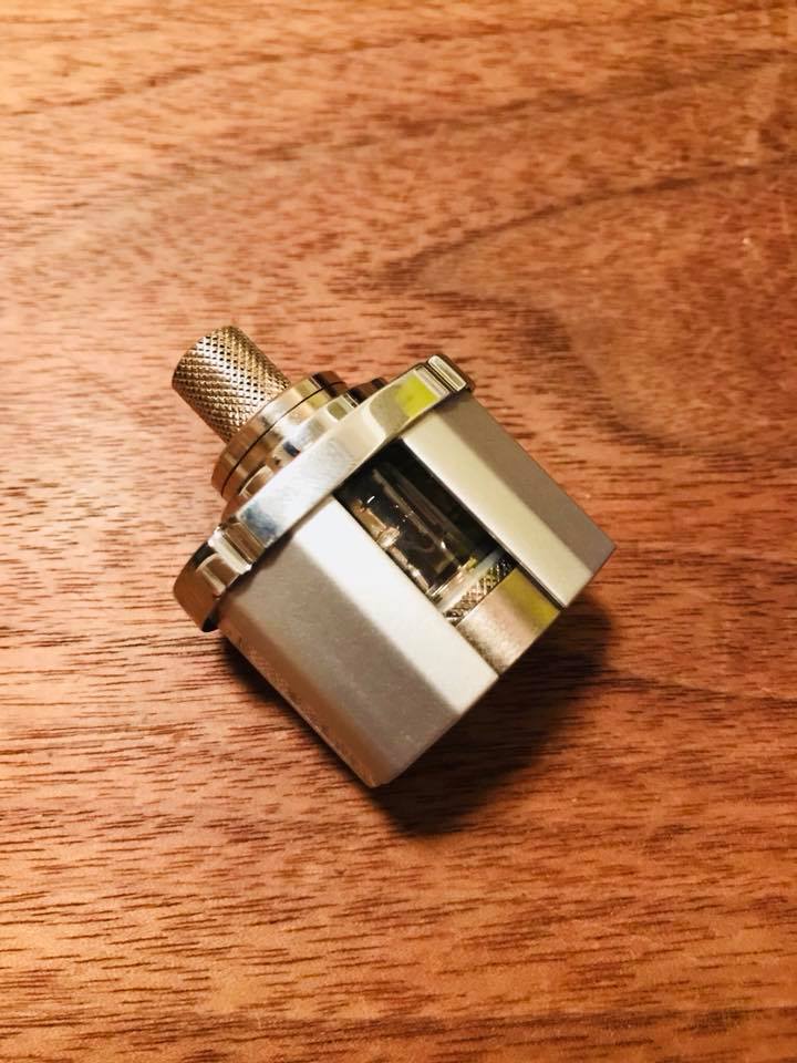 29542512 10208700434346699 1576558836522826379 n 1 - 【レビュー】「V2 pro series 7」 Vape機能も合格点。燃焼室の交換可能。ヴェポライザーとしての評価は？