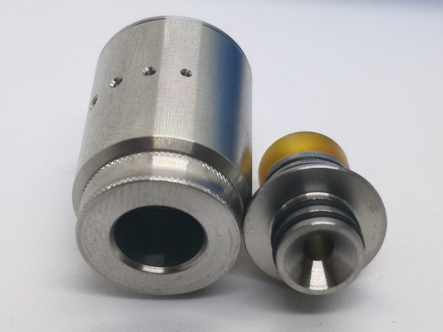 IMG 20180314 102838 thumb - 【レビュー】Vandy Vape「Berserker MTL RDA」（バーサーカーMTL RDA)レビュー。フレイバーチェイスにピッタリの激安極うまドリッパー完全体。