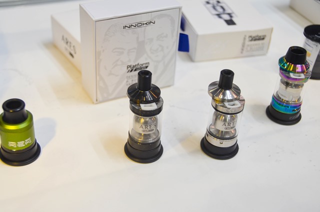 vapeexp d2 INNOKIN001 0330 thumb - 【EXPO】ブース紹介：B1-2 電子タバコ専門店ソルト、B1-4 MOTHERSHIP PRODUCTION、B2-3 株式会社BTK、B2-4 LIT VAPOR、D2 INNOKIN（イノキン）おまけ：VAPE EXPO JAPAN TVアーカイブ【VAPE EXPO JAPAN 2018】