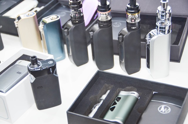 vapeexpf5 SPREDinc010 0330 thumb - 【EXPO】ブース紹介：E2 MOX(Joecig)、G1-2 GK、G1-4 株式会社ヒロ・コーポレーション、F4 Y&amp;Q Electronic Co.、F4-1 ELDA、F4-2 DS Vaping、F5 SPREAD.inc(VAPEMARKETJP、JWELL)【VAPE EXPO JAPAN 2018】