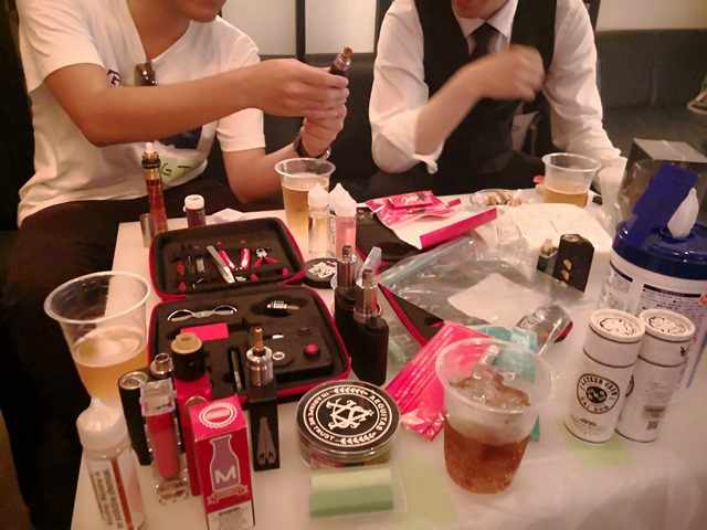 IMG 20180622 210628 thumb - 【イベント】シーシャ（水タバコ）＆VAPE無料体験会 in 静岡 BAR明（あかり）with GTVAPEさんレポート！有名ブロガーVAPE道タカユウさん＆もくもくたいむさん他参加者みんなで楽しくVAPE&amp;シーシャ吸ってきました。シーシャの向こう側にも到達！