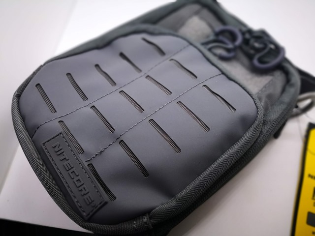 IMG 20180926 152759 thumb - 【レビュー】Nitecore NDP10 Tactical Pouch(ナイトコアエヌディーピーテンタクティカルポーチ）レビュー。バッテリーと充電器、VAPEを一緒に持っていけるやつ！