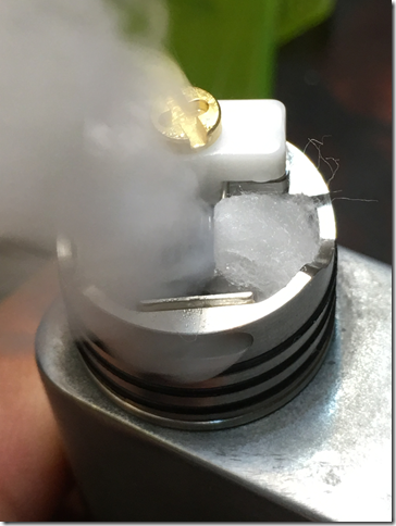 Photo 2 thumb - 【レビュー】blitz Hermetic RDA（ブリッツ ハーメチック）レビュー～このエアフローに810は無くない？いや&hellip;これでよかったのかも(&Phi;д&Phi;)編～