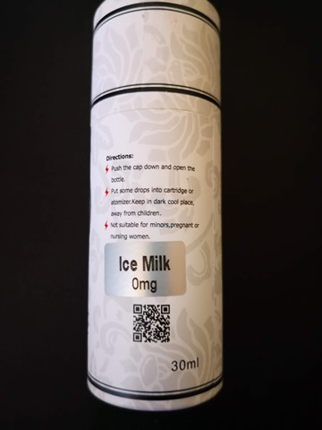 IMG 20181024 104109 thumb - 【レビュー】Layzer Crew Ice Milk（レイザークルー・アイスミルク）リキッドレビュー。ひんや～りと甘くて冷たい牛乳フレーバー。喫茶店のアイスミルクを再現！！