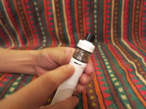IMG 2410 300x225 - 【レビュー】脱・電子タバコ初心者！？「Joyetech EXCEED NC with NotchCore」は、ノッチコイルで経済的に使えるペンタイプの爆煙VAPEスターターキットだってよ！【ジョイテック/ベイプ】