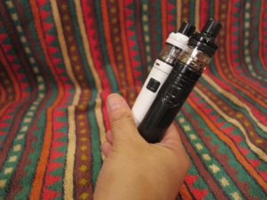 IMG 2414 300x225 - 【レビュー】脱・電子タバコ初心者！？「Joyetech EXCEED NC with NotchCore」は、ノッチコイルで経済的に使えるペンタイプの爆煙VAPEスターターキットだってよ！【ジョイテック/ベイプ】