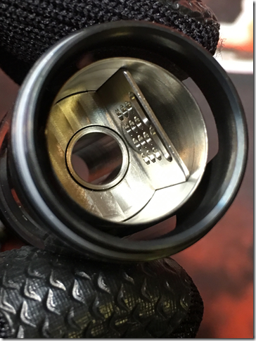 Photo 13 thumb 1 - 【レビュー】Vapefly Horus RTA（ベイプフライ ホルス）レビュー～チムニーに謎模様&hellip;エジプトからの刺客編(&Phi;д&Phi;)～