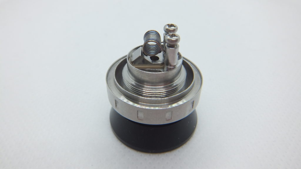 8b88d513726f94b442587e8af180bf32 1024x576 - 【レビュー】GEEKVAPE AMMIT MTL RTA　ドローの重さが自由自在なMTL派向けアトマイザー！【VAPE/爆煙/フレーバーチェイス】