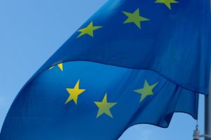 EU 1541932532 300x200 - 【ニュース】Google、Apple、Facebook・・IT企業は誰が勝つ？巨大IT企業が向かう先