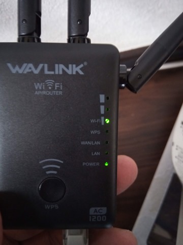 IMG 20181126 114813 thumb - 【レビュー】「Wavlink 11ac/n/a/g/b無線LAN中継器」予想以上に使える激安Wi-Fiエクステンダー！有線LANポート2つで802.11 ac/b/g/n/aに対応して最大1200Mbps。家中に無線LANを飛ばそう【iPhone X/XS/XR/XS MaX対応】