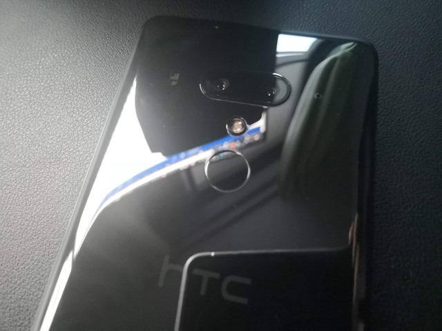 IMG 20181216 163634 thumb - 【レビュー】HTC U12+ Androidスマートフォンレビュー。台湾製のスマートフォン、おサイフケータイ＆防水防塵搭載のハイスペックスマホ