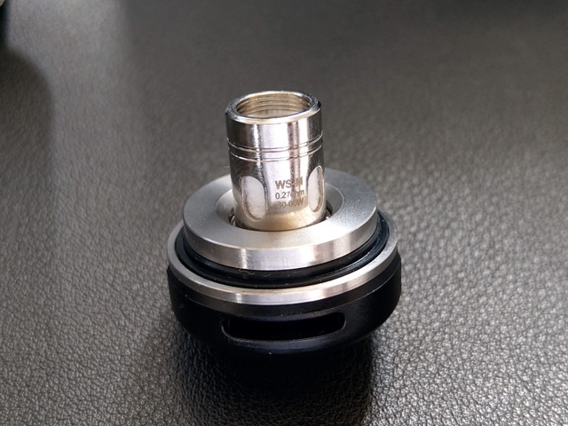 IMAG0289 thumb - 【レビュー】WISMEC SINUOUS V200 with Amor NSEレビュー。デュアルだけど軽いんです！100gクラスのシングルバッテリーと変わらないコンパクトVAPE!!