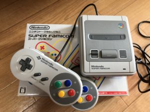 IMG 2282 300x225 - 【レビュー】ニンテンドークラシックミニ スーパーファミコンを買ってみた。ので早速使ってレビューするよん！