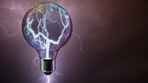 light bulb 3413279 1920 1 300x169 - 【TIPS】プルームテック初心者は知っておきたい疑問!点滅の理由と対処法は?