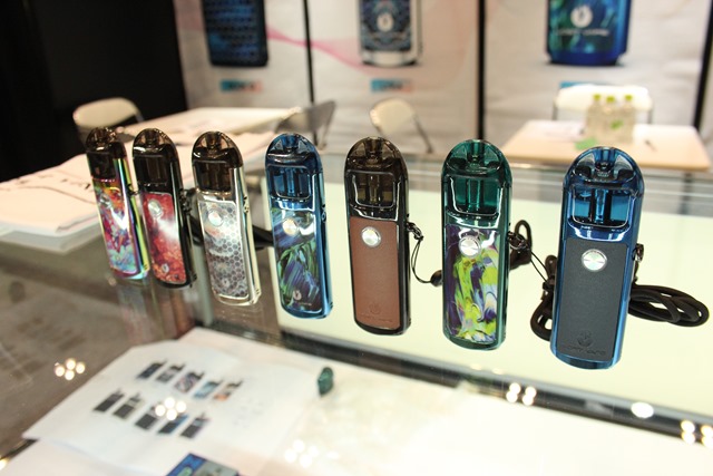 IMG 8958 thumb - 【イベント】VAPE EXPO JAPAN 2019 訪問ブース紹介レポート#08 Lost Vape(ロストベイプ)/One Case(ワンケース)/なにわ電子煙草燃料（なにわでんねん）/Dekang(デカン）/KEY MATERIAL/MEGMEET,SEMPO/ZHONGYI/HITASTE(ハイテイスト)/SAROME(サロメ)