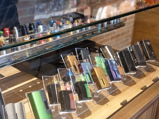 IMAG3995 thumb - 【訪問】VERY VERY VAPE MINAMI HQ(ベリベリベイプ）さんに再度行ってきた with 某ブロガー。お得なスターターキット＆リキッド購入テイスティング