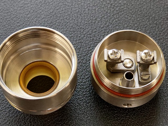 IMAG5006 thumb - 【レビュー】TITANIUM MODS Achilles III RDA＋Squonkピンレビュー。BF対応のアキレス！フレーバー軍神はとうとうDLの領域に突入するドリッパー！！【チタン製/軽量/アトマイザー/スコンカー/ボトムフィーダー/電子タバコ】