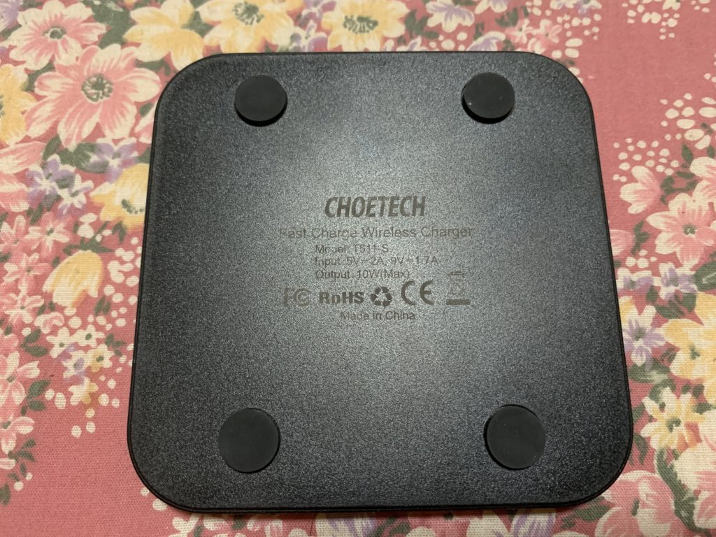 IMG 0756 1024x768 - 【レビュー】CHOETECHのワイヤレス充電器とかを使ってみたよレビュー。これ、すごく良いんだ。5つのコイル/スマートフォン2台同時充電可能！【Qi認証済み/iPhone X/XS/XS Max/XR/8/8 Plus/Samsung Galaxy S10/S9/S9 Plus/S8/S8 Plus/Nexus 4/5/6】