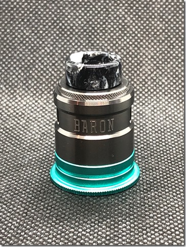 IMG 2812 thumb 1 - 【レビュー】①GEEK VAPE BARON RDA （ギークベイプ バロン）レビュー～スッカスカ爆煙男爵登場・開封(&Phi;д&Phi;)編～