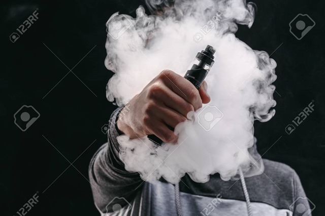 90499838 unrecognizable man in the cloud of vape smoke guy smoking e cigarette to quit tobacco vapor and alte thumb - 【まとめ】VAPE初心者の質問に答える132本目 電子タバコの質問をまとめてみた！