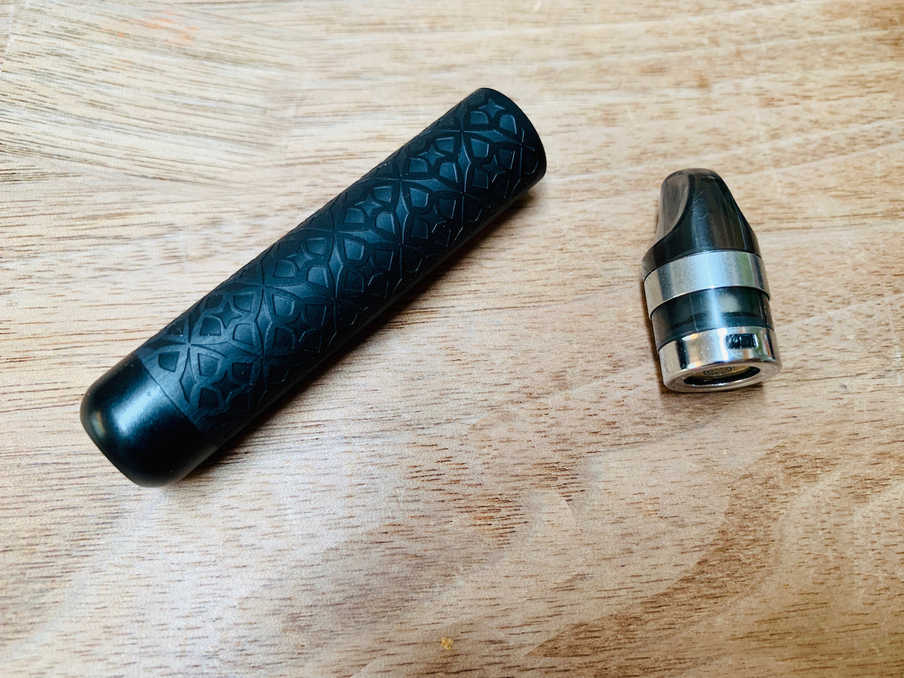 IMG 4325 - 【レビュー】このPOD、CBDやニコ用にいいかも？E-BOSSのVAPE GT VAPE KITが味も出ておすすめ。