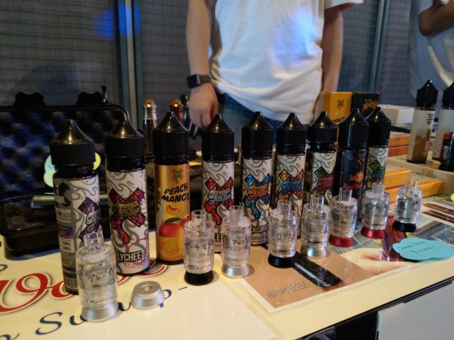 IMAG8520 thumb - 【イベント】OSAKA VAPE PARTY 夏の陣(大阪VAPEパーティ）2019に行ってきた！VAPEの祭典でクラウドチェイス、トリック対決、ポールダンスショー、大抽選会、フードコーナーで大盛り上がり！