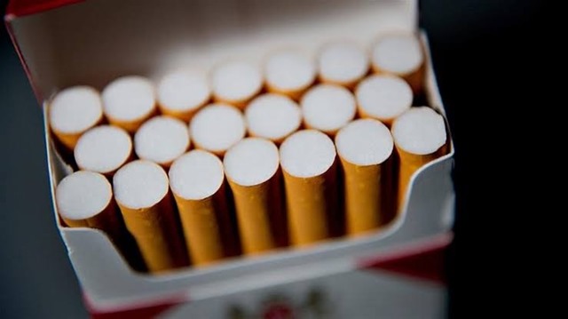 images 1 thumb 3 - 【タバコ】4月施行の「改正健康増進法」でほとんどの飲食店で喫煙できなくなる