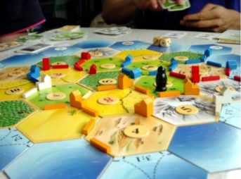 die siedler von catan thumb 1.bi 343x254 - 【ボードゲーム】◆ボードゲーム・カードゲーム総合◆　その277