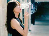GettyImages 1034032038 2 202x150 - マジで喫煙所でだべっていると女と仲良くなりやすいよな。喫煙者の連帯感で。 [194767121]